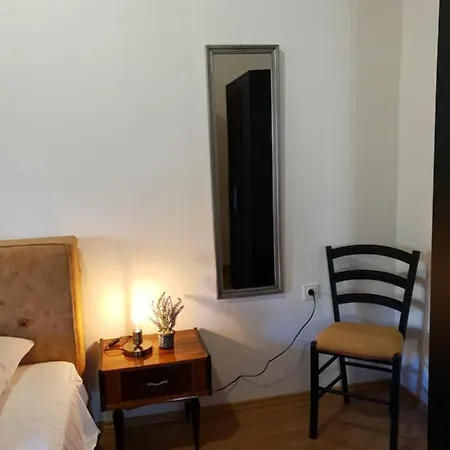 Apartmani Dalmatinka Metajna Extérieur photo
