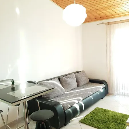 Apartmani Dalmatinka Metajna Extérieur photo