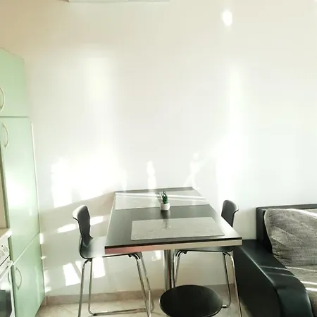 Apartmani Dalmatinka Metajna Extérieur photo