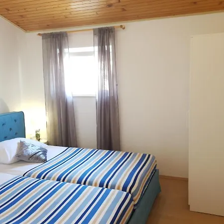 Apartmani Dalmatinka Metajna Extérieur photo