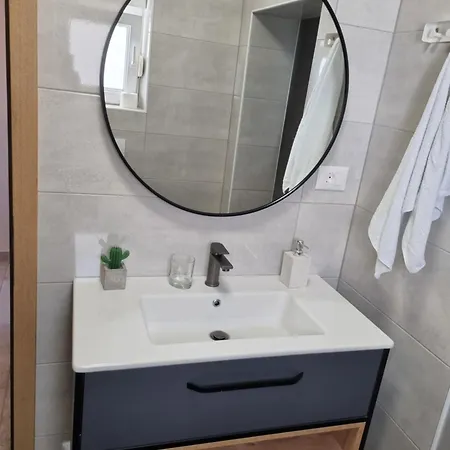 Apartmani Dalmatinka Metajna Chambre photo