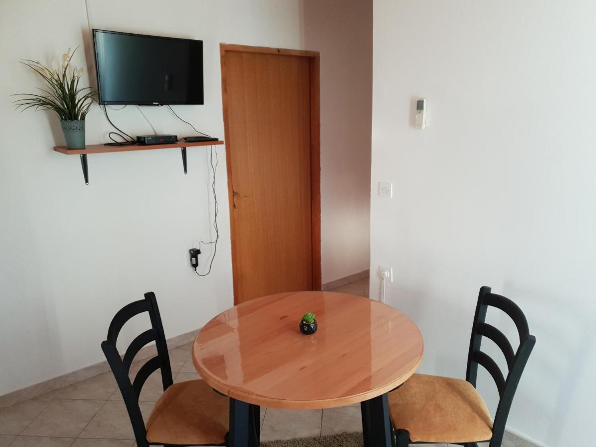Dalmatinka Apartment Metajna