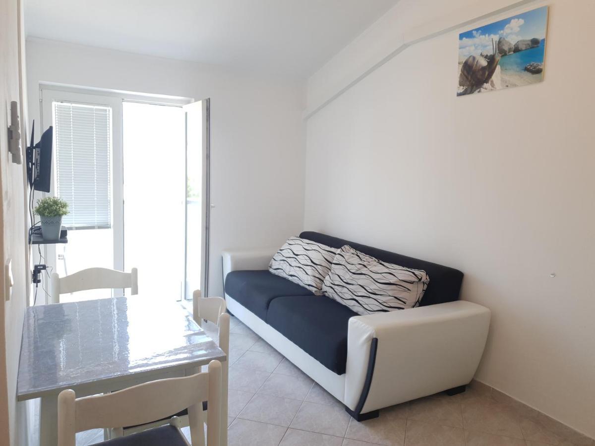 Dalmatinka Apartment *