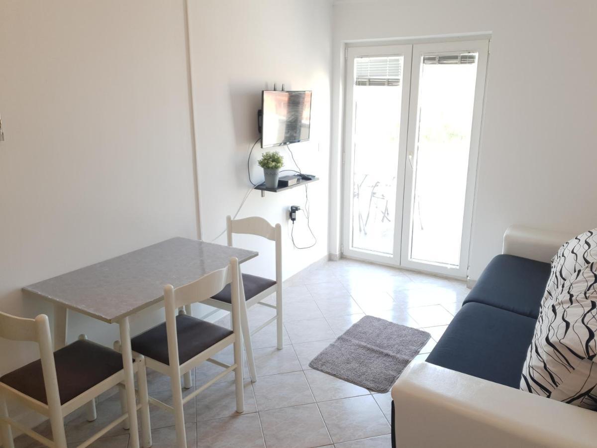 Dalmatinka Apartment *