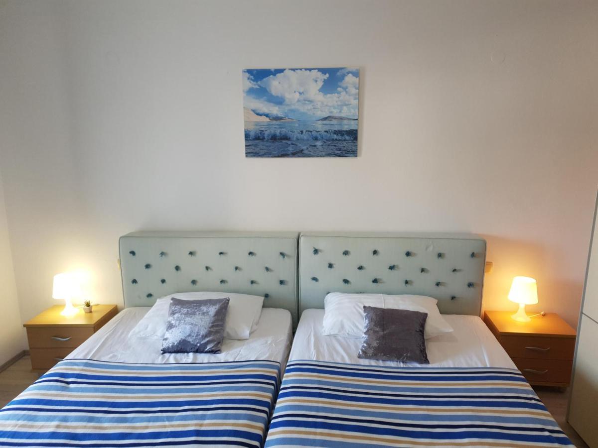 Dalmatinka Apartment Metajna